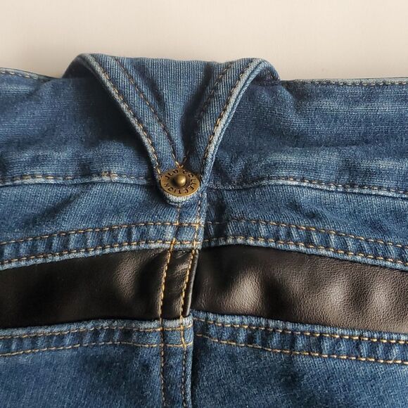 JLO by Jennifer Lopez jeans with faux leather accent junior size 7 - Picture 9 of 15